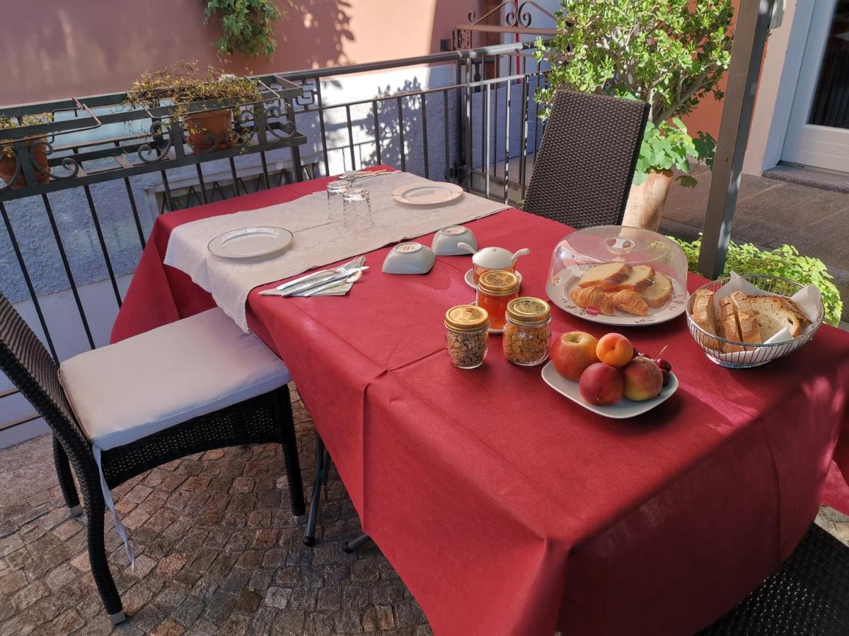 B&B Villa Dei Pini 카노비오 외부 사진