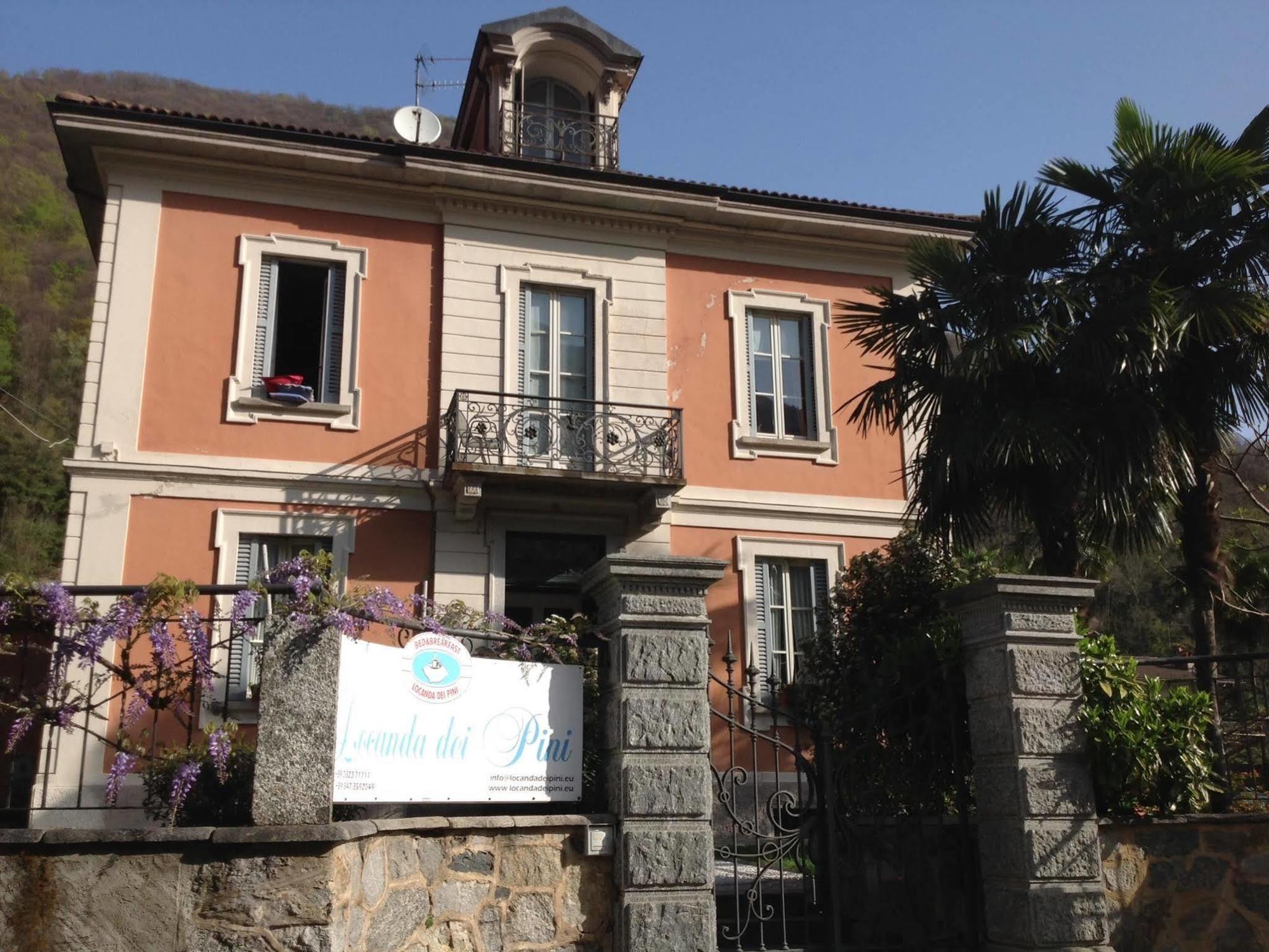 B&B Villa Dei Pini 카노비오 외부 사진