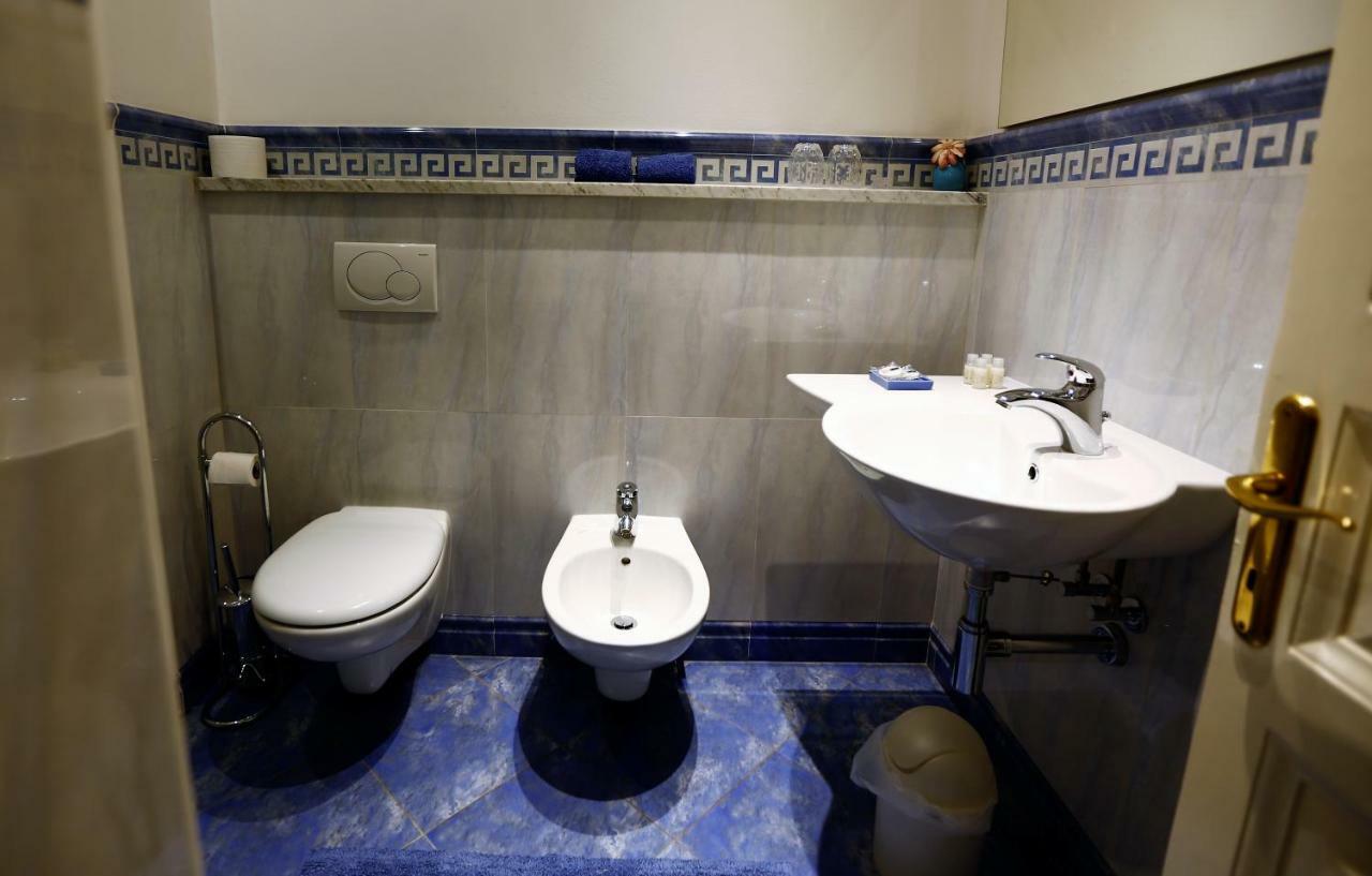 B&B Villa Dei Pini 카노비오 외부 사진