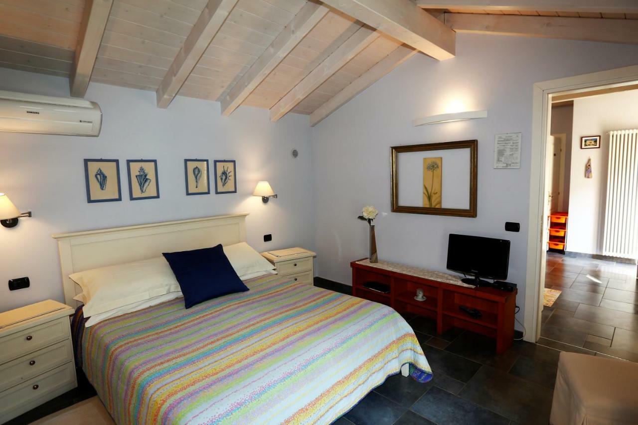 B&B Villa Dei Pini 카노비오 외부 사진